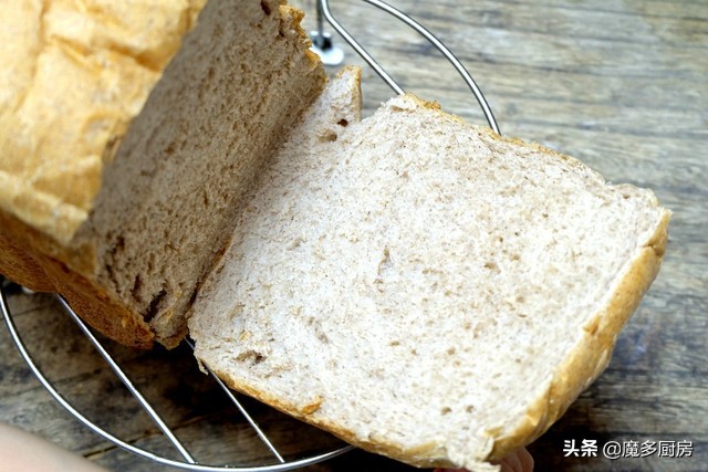 懒人也要有懒福，巧用面包机，无油低糖、营养健康的面包食谱来了