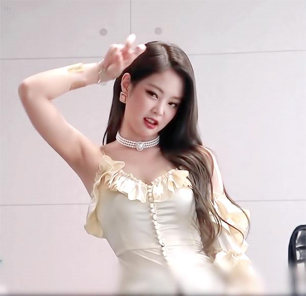 女明星新式国风穿搭,女明星氛围感穿搭私服