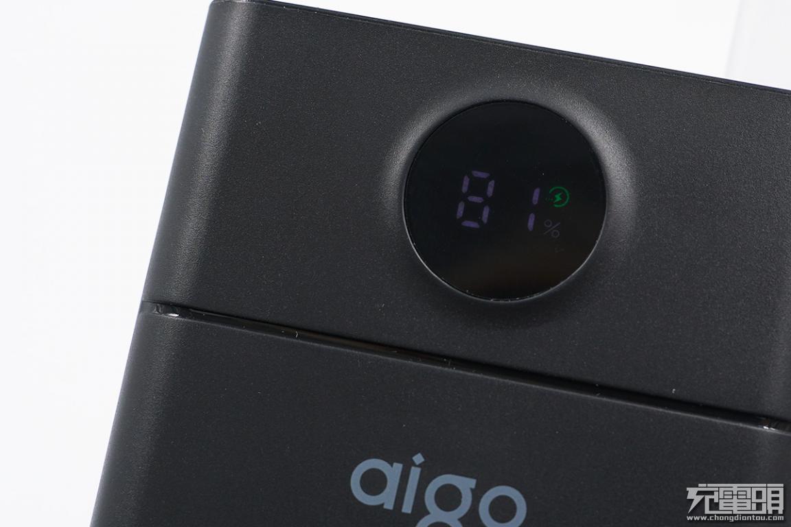 爱国者充电宝大容量20000快充,爱国者40000充电宝测评