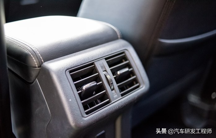 三菱汽车油耗怎么样,三菱欧蓝德真实用车感受