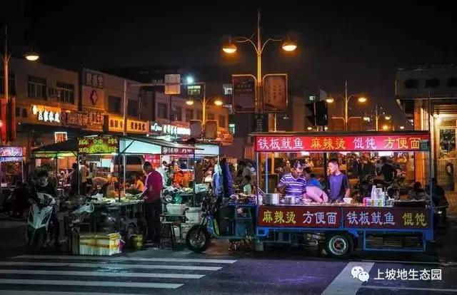 快速摆摊赚钱一天1000,轻松月入过万的摆摊小生意