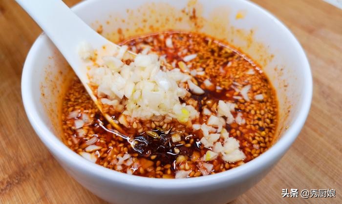 秘制万能凉拌调料汁,凉拌菜万能调料汁夏季