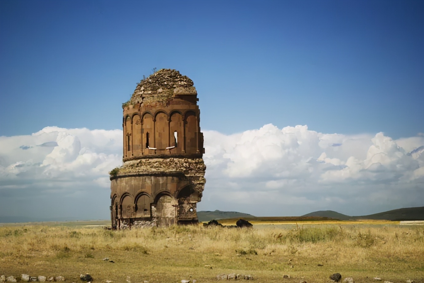 坐公交去旅行是什么体验,坐公交去旅行好吗