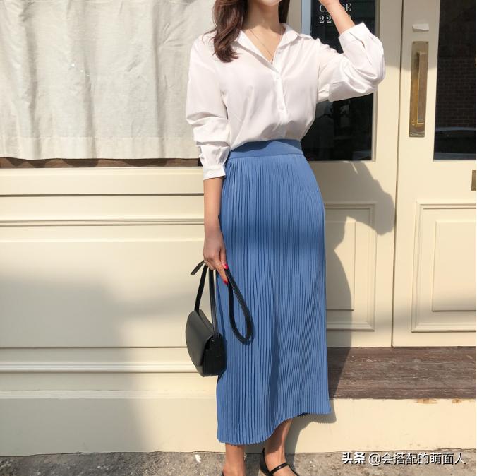 女孩子的裙子遮住小肚腩,有小肚腩的女生怎么穿才好看