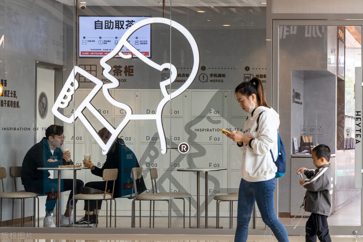 揭秘时下开奶茶店创业的火爆套路,开奶茶店是如何盈利的