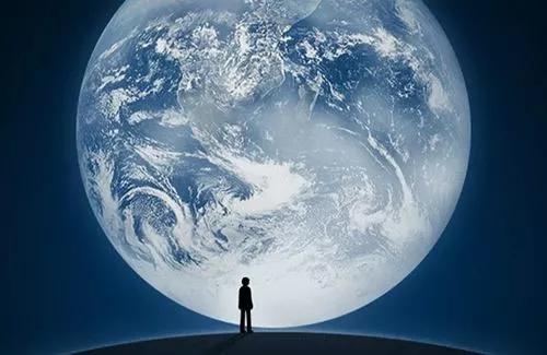 父母笑谈，老师的朋友圈，是一个怪怪的圈