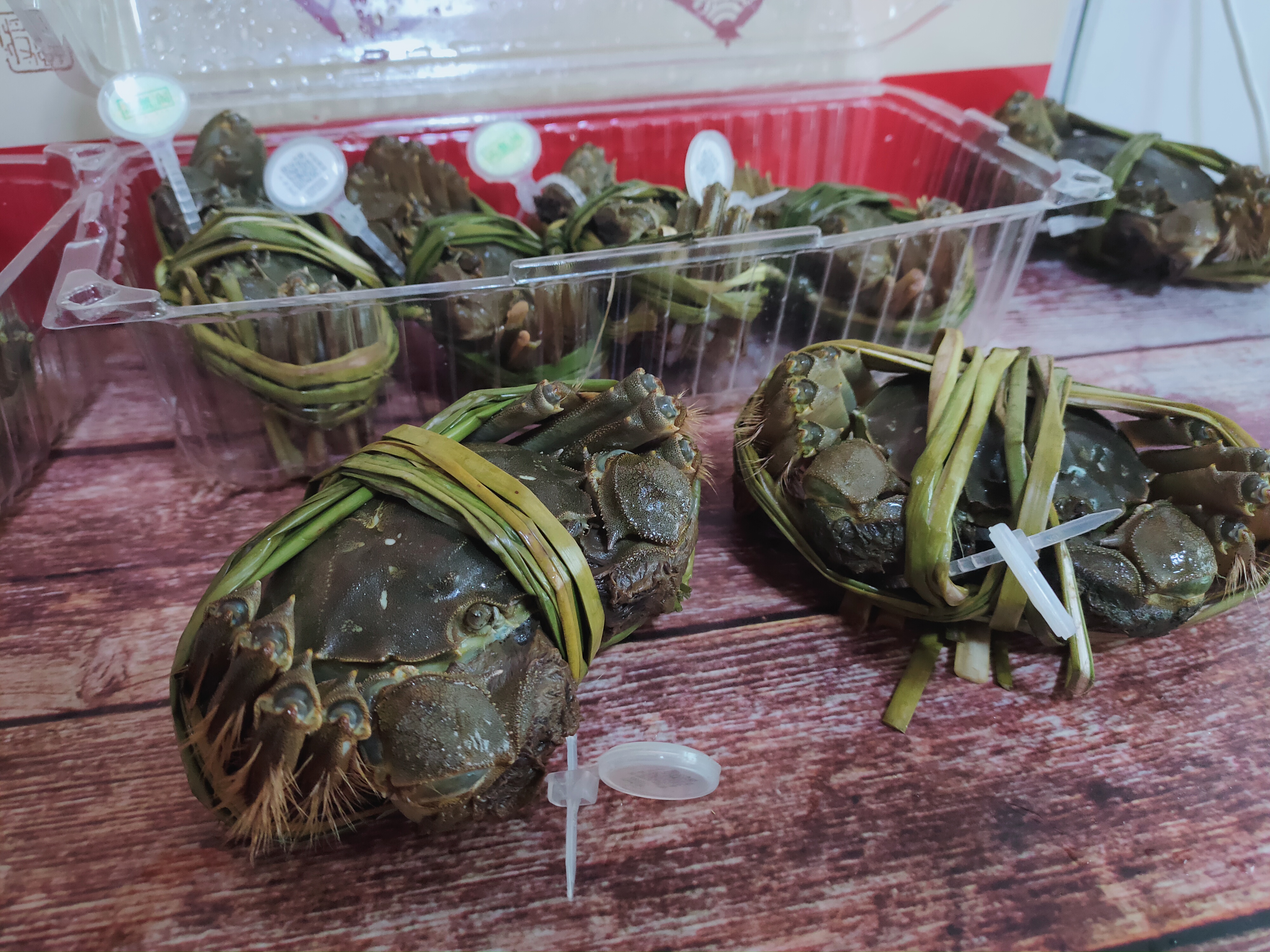 大闸蟹如何做才有营养视频,活的大闸蟹怎么做才好吃又营养