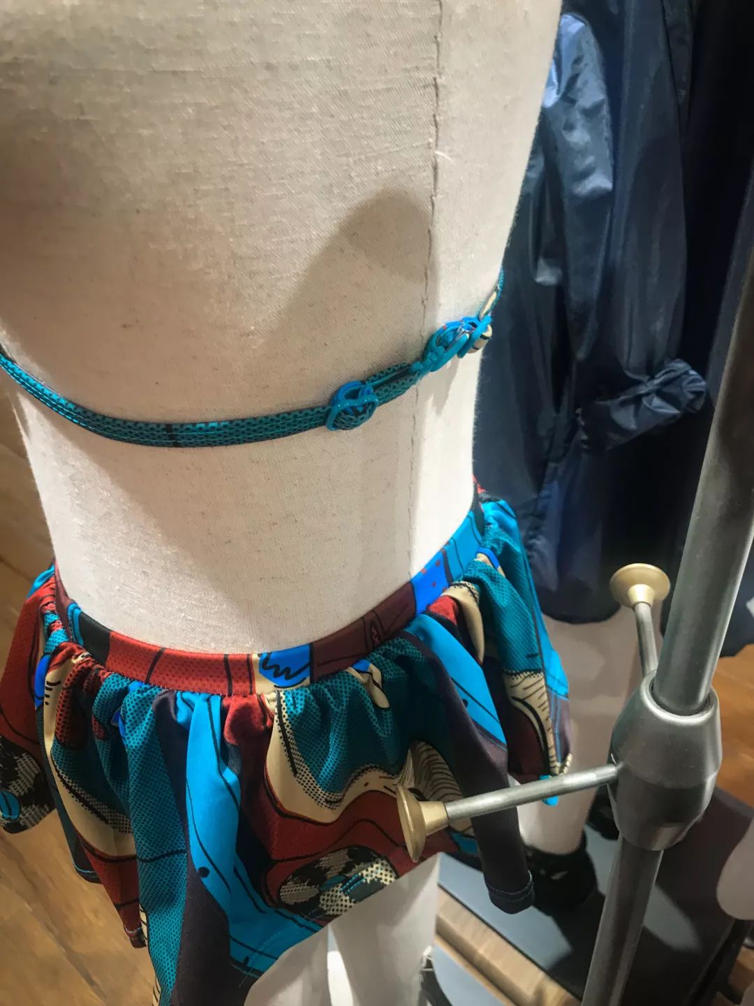 儿童泳衣买哪种最好,泳衣测评儿童10岁左右