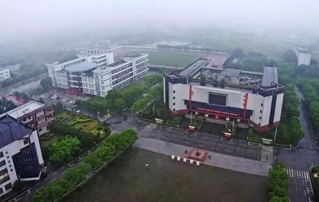 武汉32所重点小学大pk,武汉市十大美丽中学