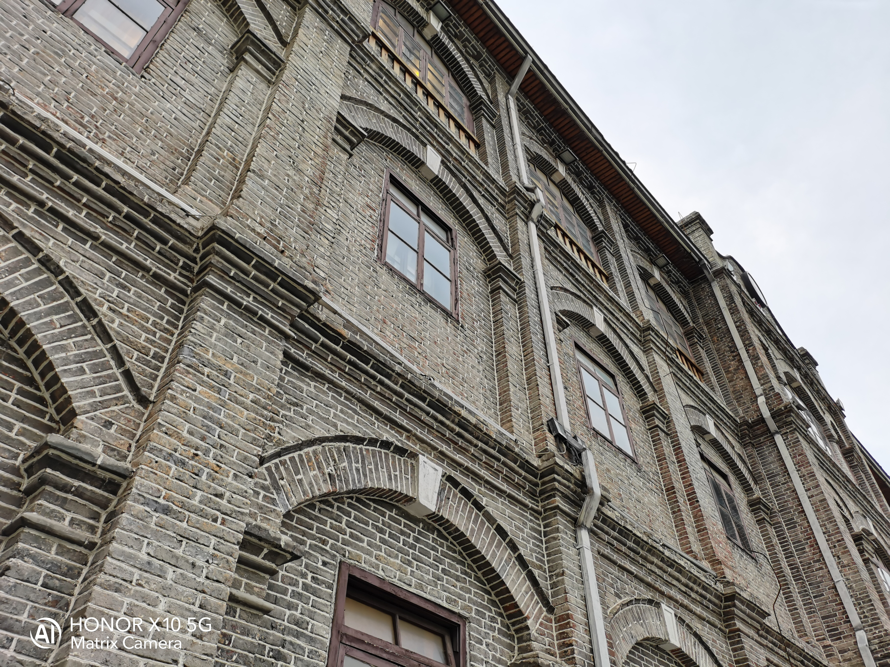 荣耀x10到底有多香上手亲测告诉你,荣耀x10目前使用怎么样