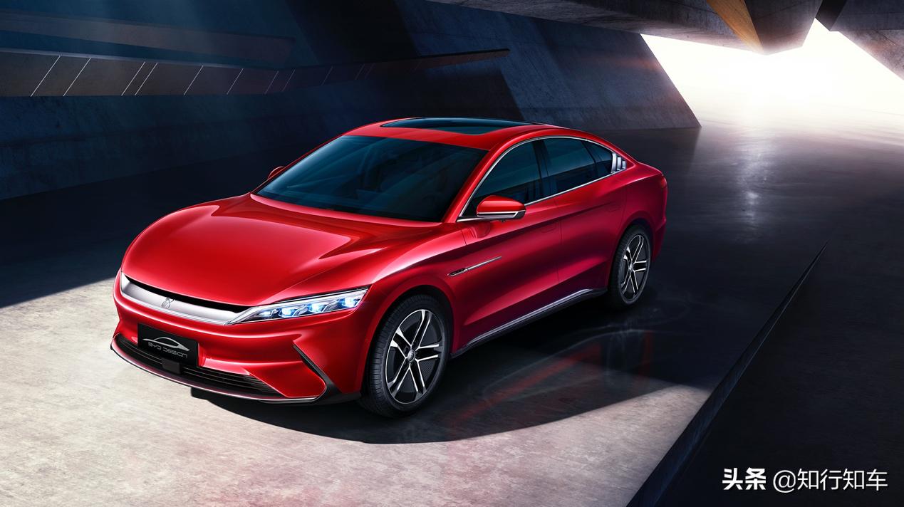 比亚迪刀片电池拥有高安全,出鞘安天下电池