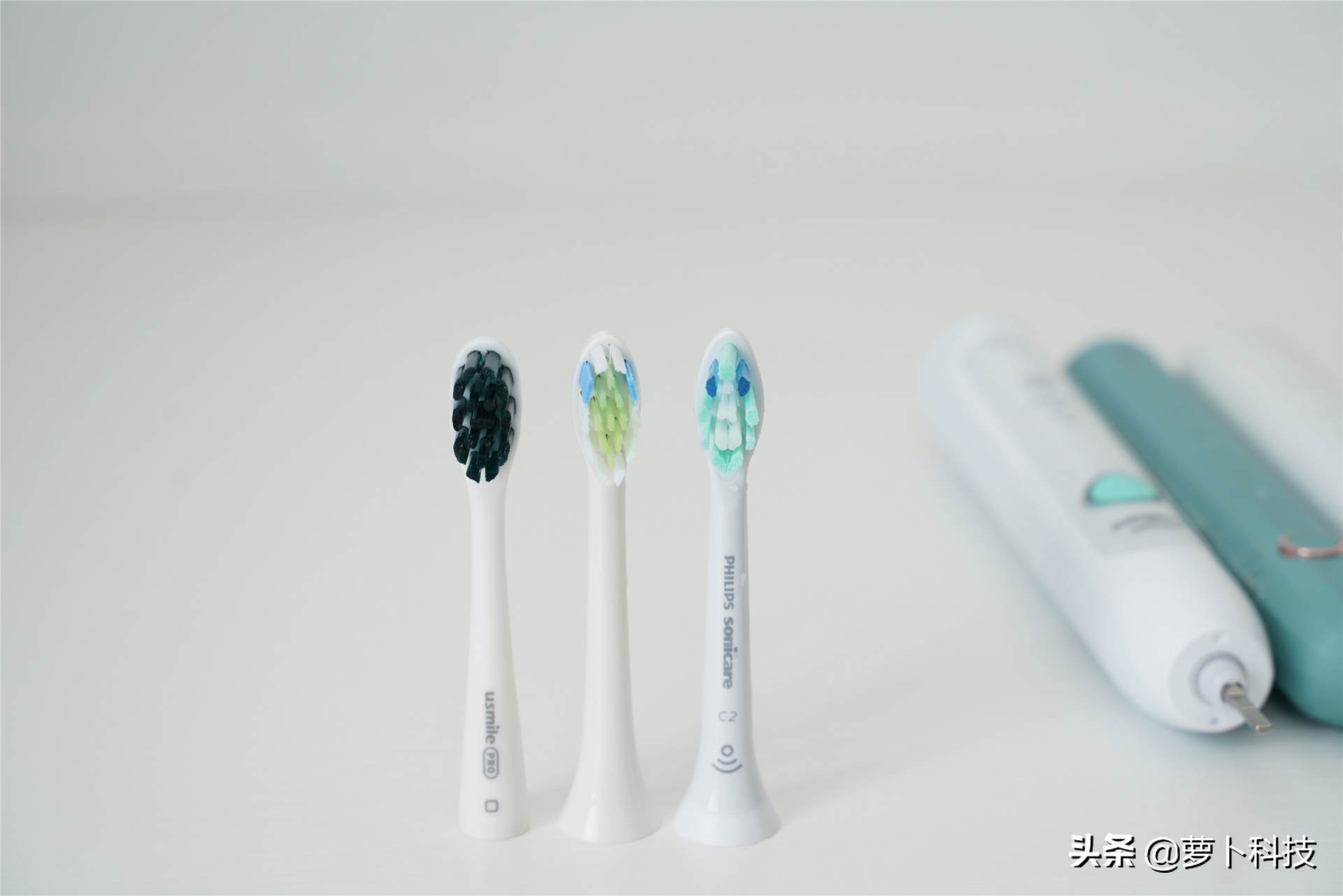 飞利浦电动牙刷入门和高端区别,飞利浦牙刷跟usmile到底哪个好一些