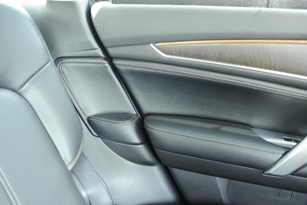 大五座suv本田冠道,新款本田冠道测评