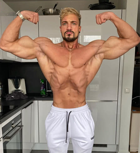 体脂率20%的身材男人,体脂率6%肌肉男