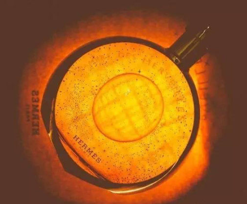 10款适合冬天的香水，暖得像个拥抱