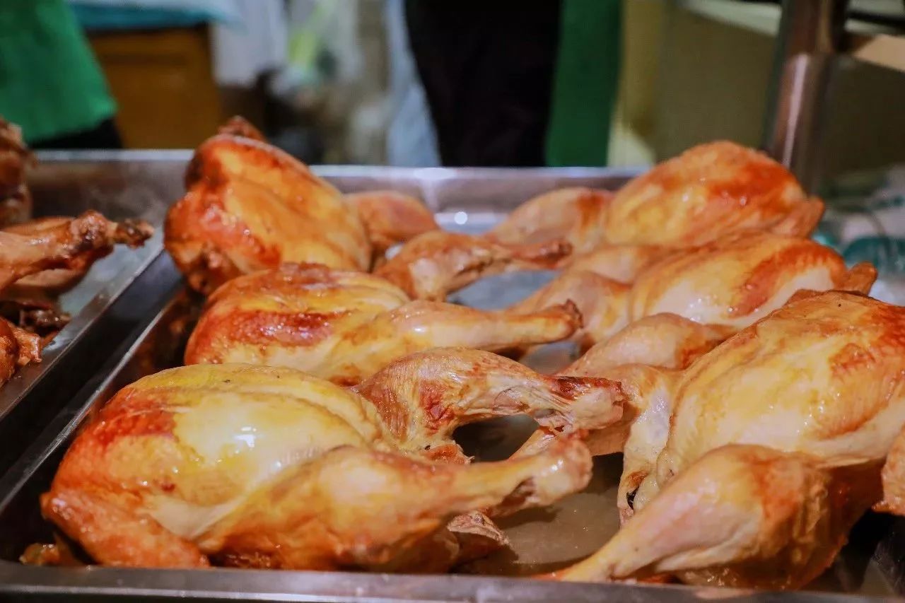 如何用100块吃三十天,100元吃牛街