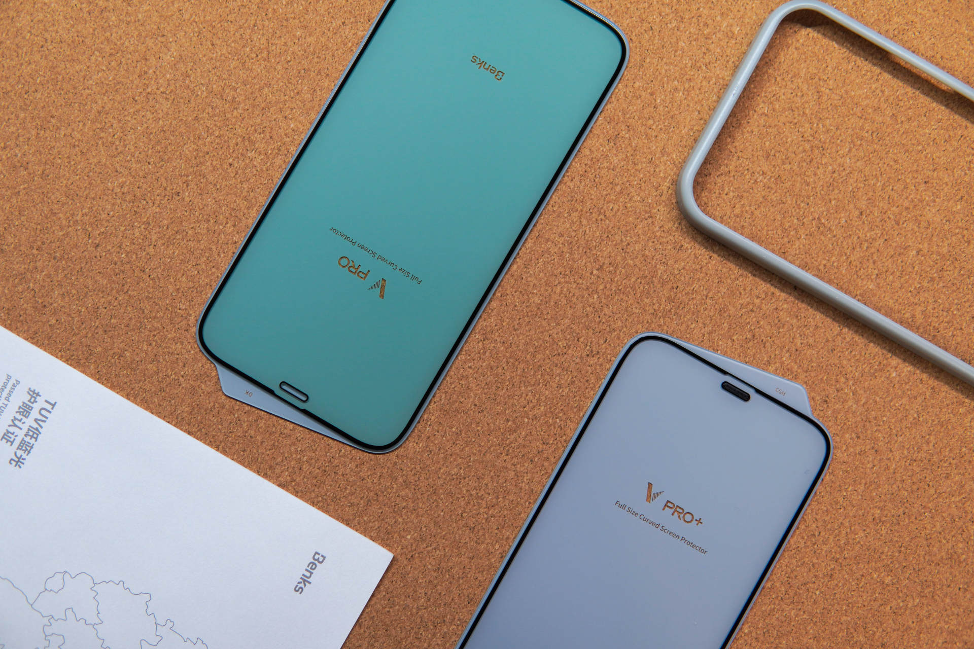 iphone12钢化膜黑边好还是透明好,iphone12mini背面有钢化膜么