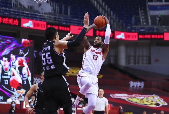 辽粤大战即将开赛,辽粤大战辽宁队首发