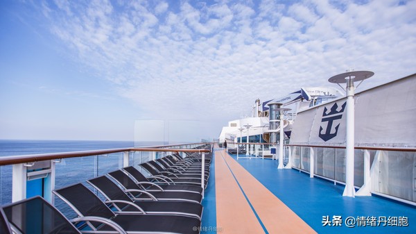 皇家加勒比邮轮量子号新加坡出发,皇家加勒比海洋量子号邮轮之旅