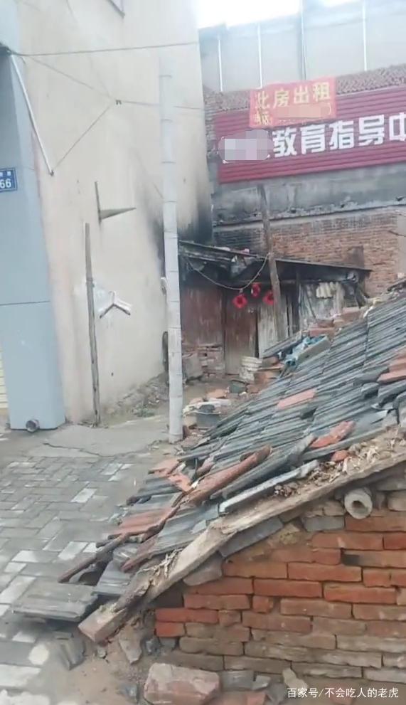 涡阳钉子户在马路中间,安徽亳州钉子户图片