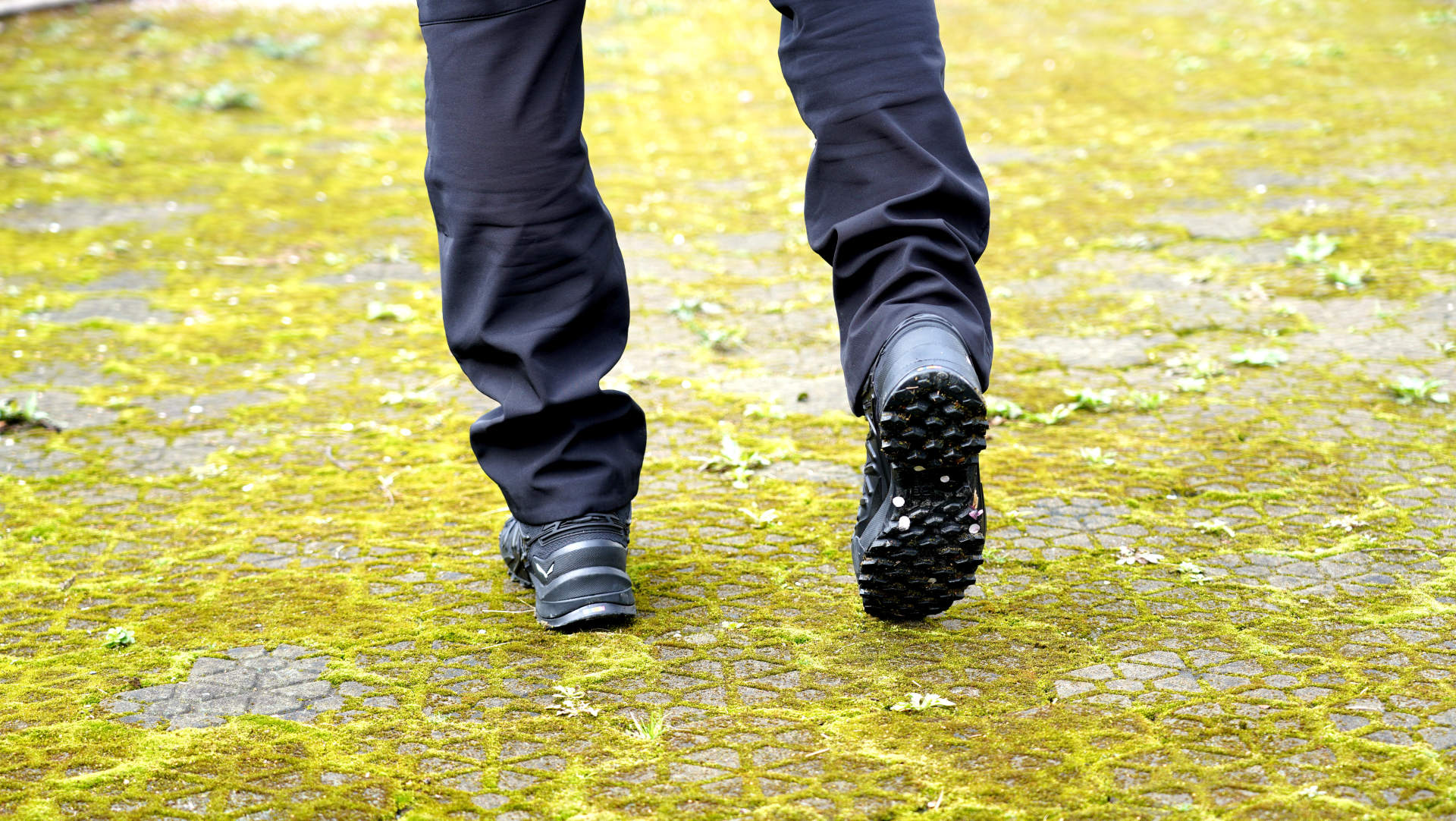 沙乐华户外鞋评测,沙乐华鞋子基础款