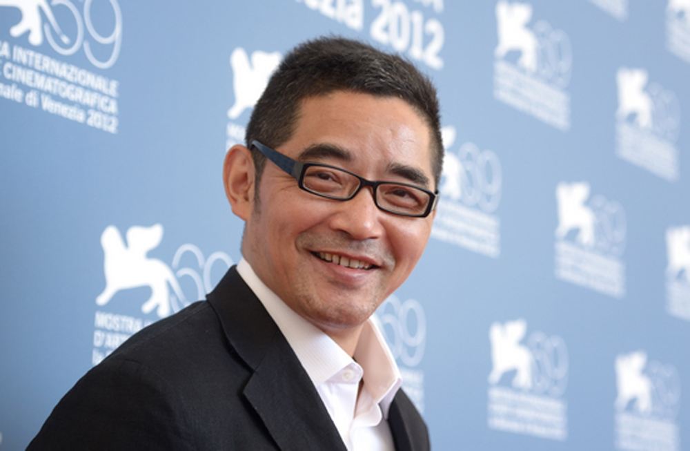 他们看起来和球八竿子打不着，居然都是隐藏的足球艺术鉴赏者！