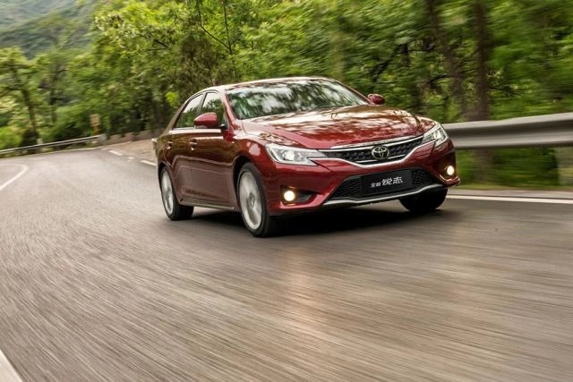 2.5v6锐志10年,15年丰田锐志是前驱还是后驱