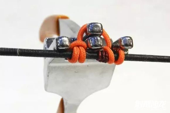 窥孔偏转,复合弓怎么确定窥孔位置