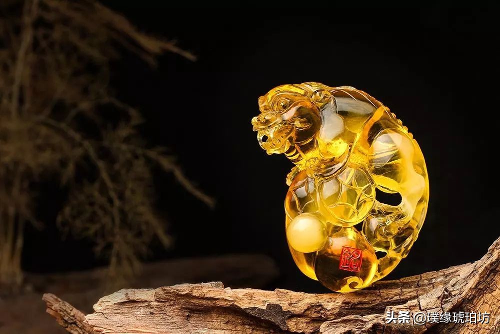 高品质的琥珀蜜蜡有哪些,常见的蜜蜡珠宝有哪些