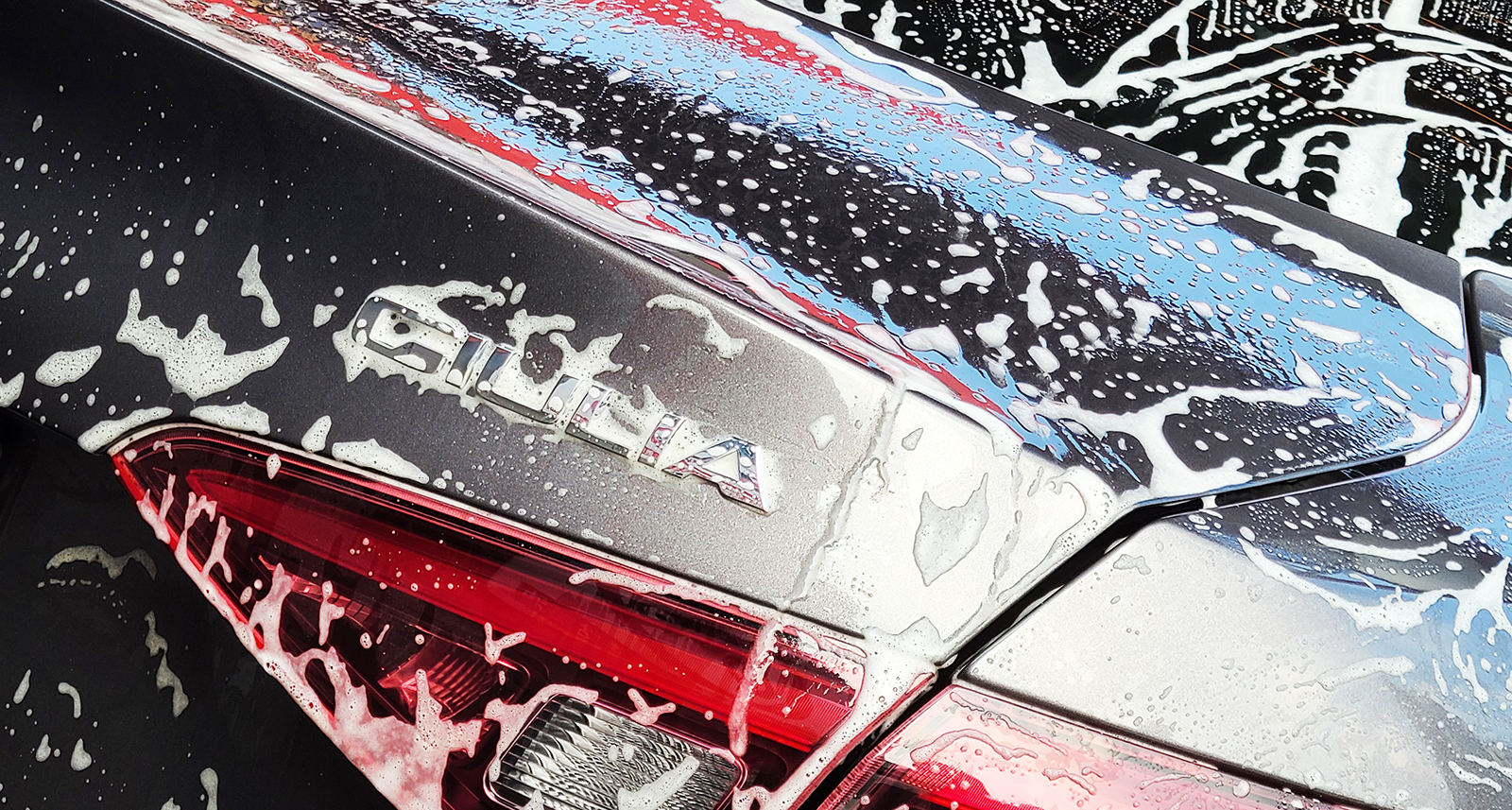 2000小时我对csgo的热爱,20000公里用车感受