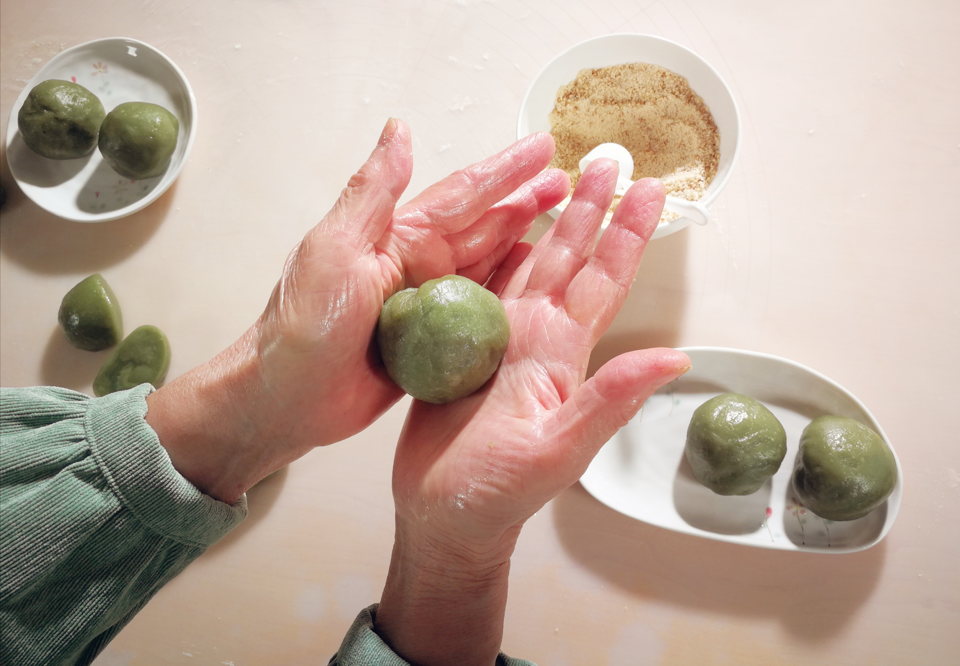 莲花妈妈快手版青团有诀窍，黄金比例配方简单易学，Q弹软糯清香