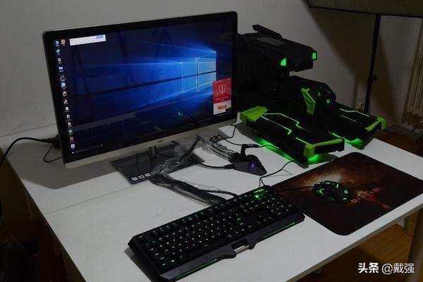 电脑城买台式电脑靠谱吗,买台式电脑去实体店还是网购