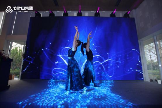 绔瑰彾灞遍泦鍥㈠彂甯冧細,闀滆涓栫晫鍋ュ悍鏈潵