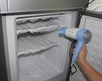 风冷无霜冰箱冷藏室结冰怎么处理,松下冰箱冷冻室老是结冰如何处理