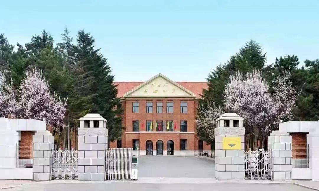 长春占地面积最大的高中,长春树仁高中和文苑高中哪个更好