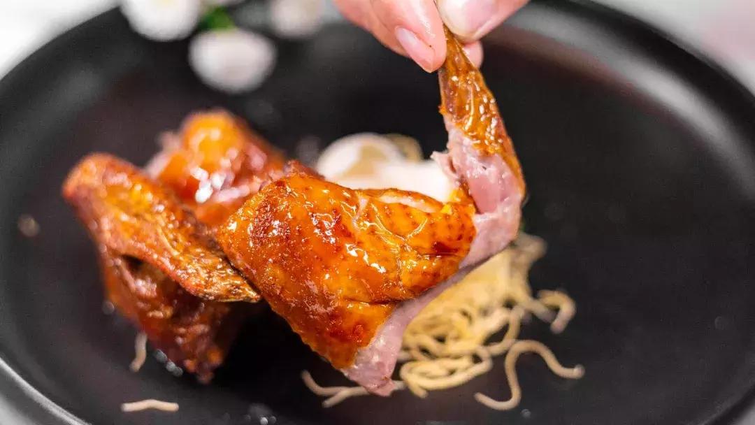 等2小时也要吃!厦门排队餐厅鼻祖“宴遇”,专卖你没吃过的……