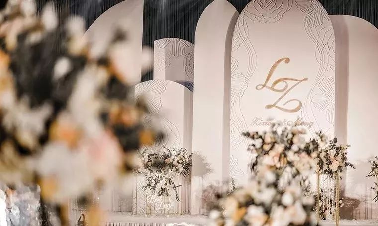 婚礼开场白浪漫唯美词,冬天最美的婚礼开场词