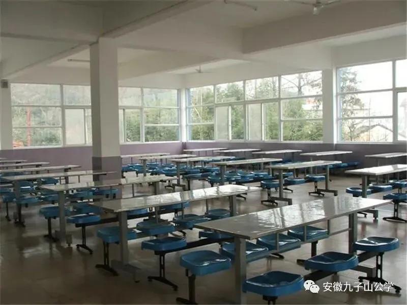 【承诺】许我三年韶华圆你成才之梦—安徽青华公学