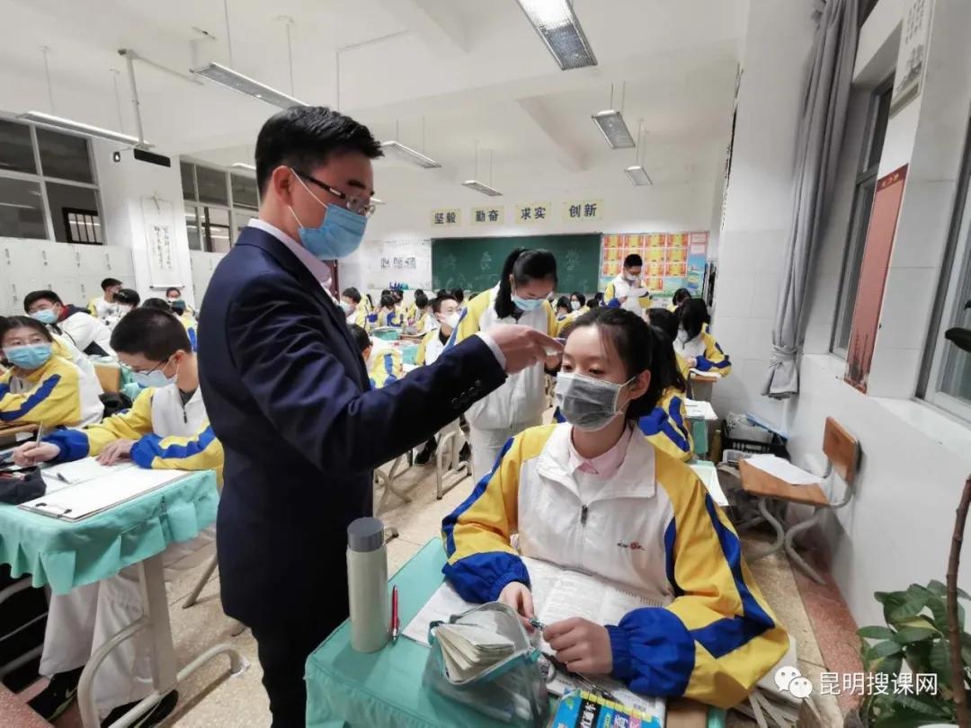 一校开七花！9年相伴，优秀老师助力昆三中集团化办学创新佳绩