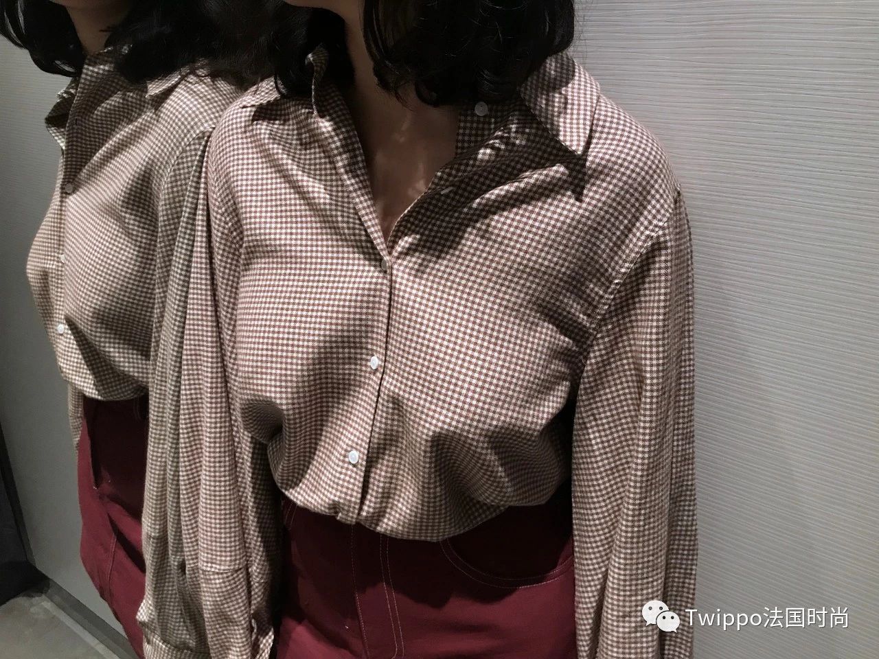 过年穿搭试衣间示范照着穿就对了,初秋试衣间玩转穿搭新潮流