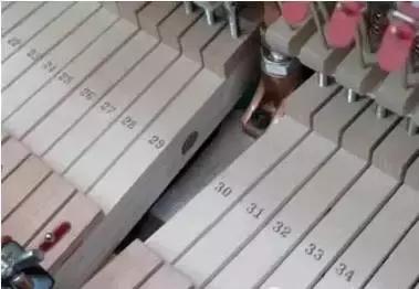 雅马哈钢琴高度多少好,雅马哈钢琴和恺撒堡钢琴哪个更好