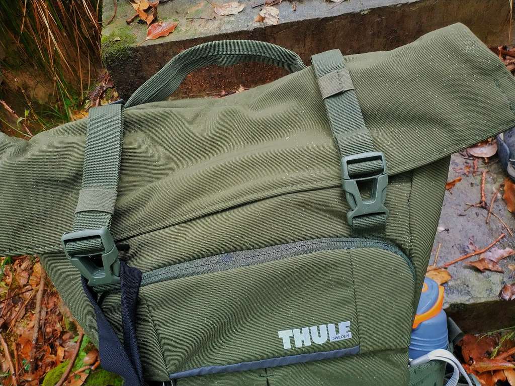 thule拓乐车载户外装备,拓乐thule25lvea背包测评