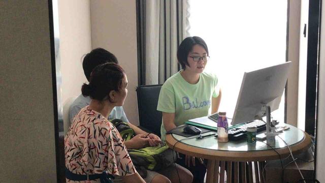 读大学留在本省好还是出省好,读大学选在本省还是去外省好