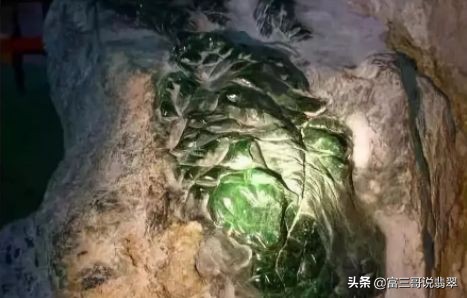 翡翠原石八大场口的原石图片,不懂这些千万别玩翡翠原石