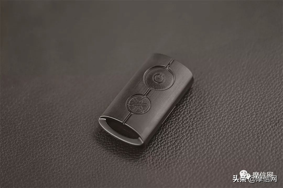 雅马哈tmax530顶配价格,雅马哈tmax530和xmax300对比