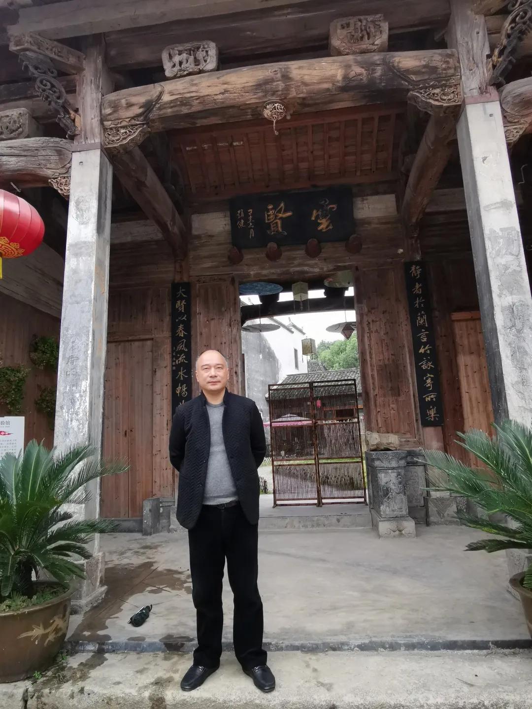 叶峰春：从珠宝匠人到创办叶氏精工，他说要打造百年首饰品牌