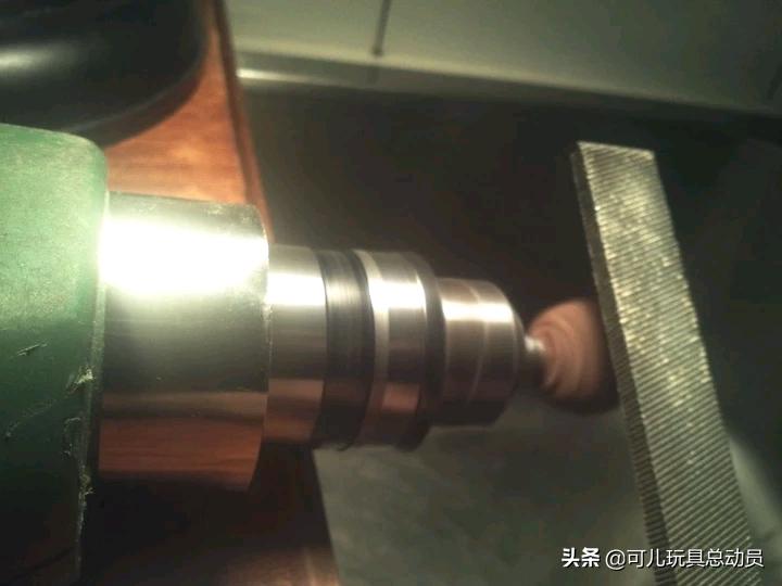 我爱做手工：给大家发一个无齿金刚圆珠的手工打磨过程