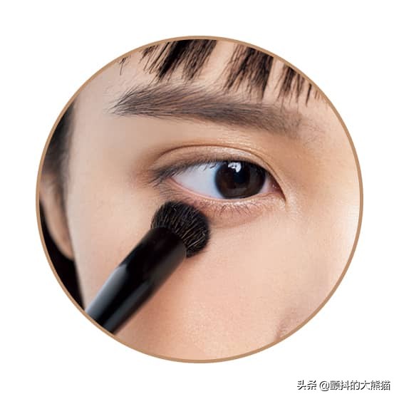 脸油补妆是用什么,脸上的妆氧化了怎么补妆