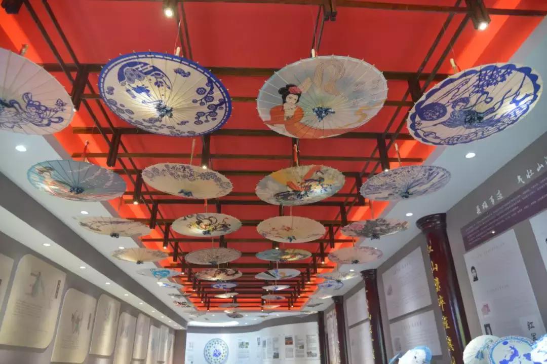 潍坊月亮湾风景区,潍坊月亮湾沙滩