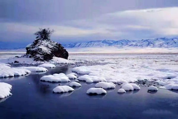 巴音布鲁克镇冬天的生活,巴音郭楞自治州和静县冬天